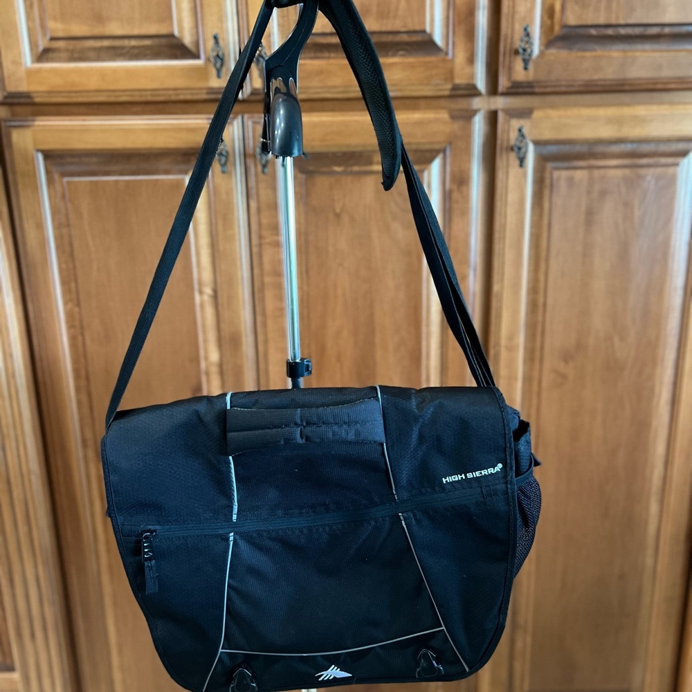 COPY - High Sierra Carry on Computer Tote Bag.